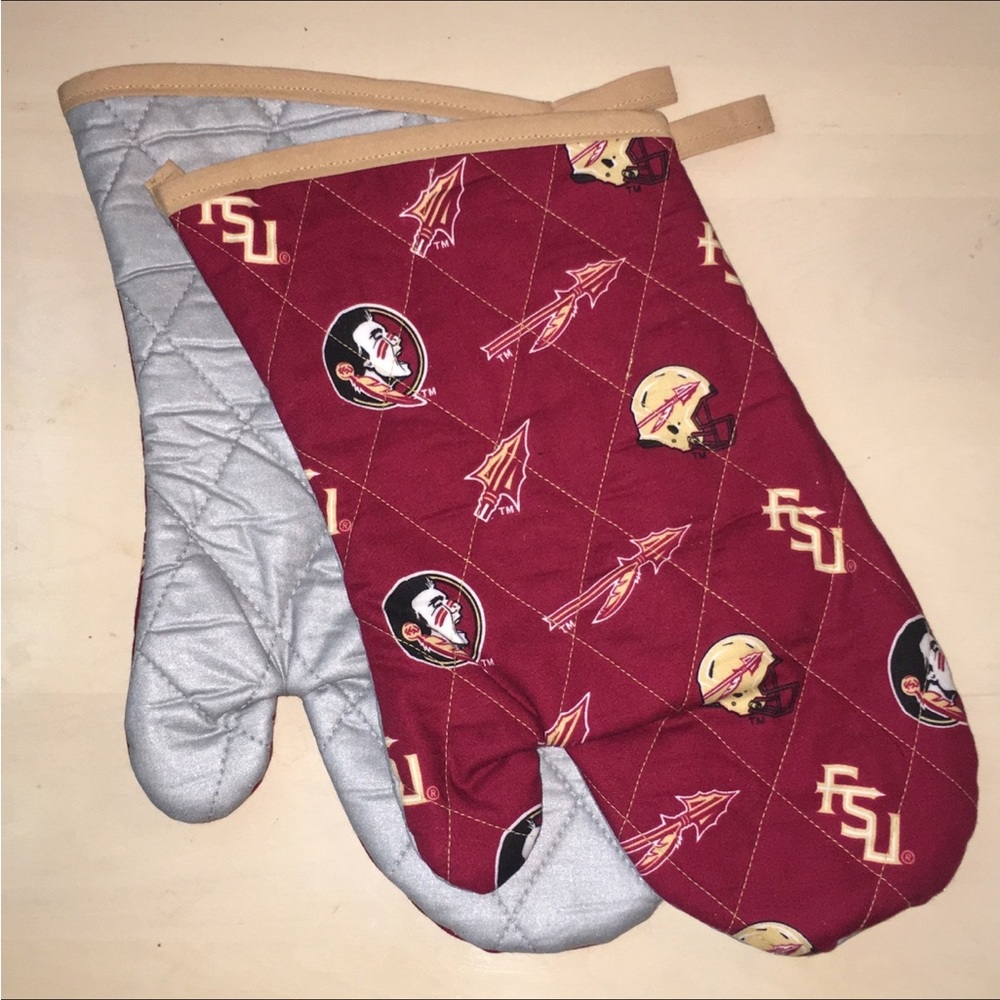 NWT Florida State University Seminoles Handmade Oven Mitts